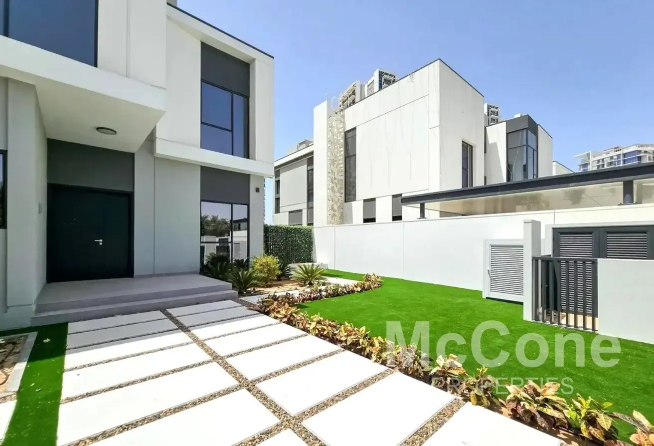 Vastu | Single Row | Vacant | Type B