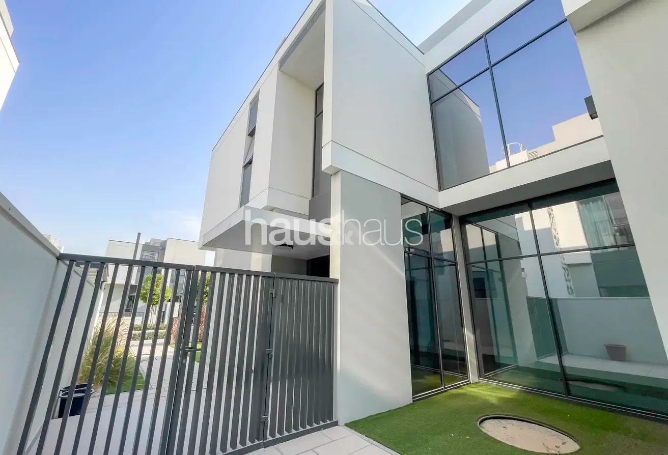 Unfurnished | Landscaped | Vacant