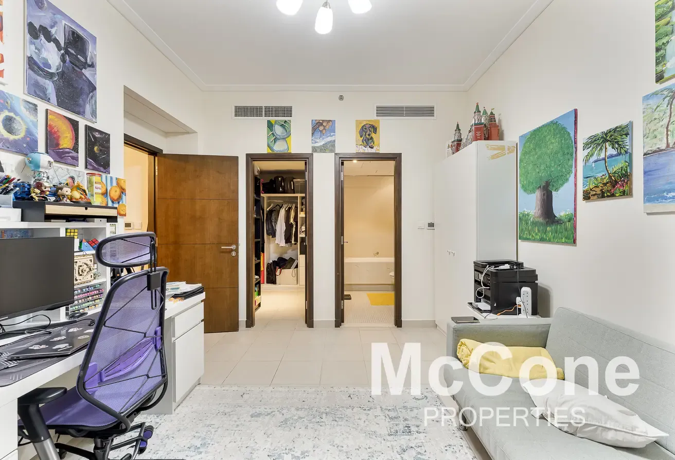 Spacious | Marina View | Prime Location