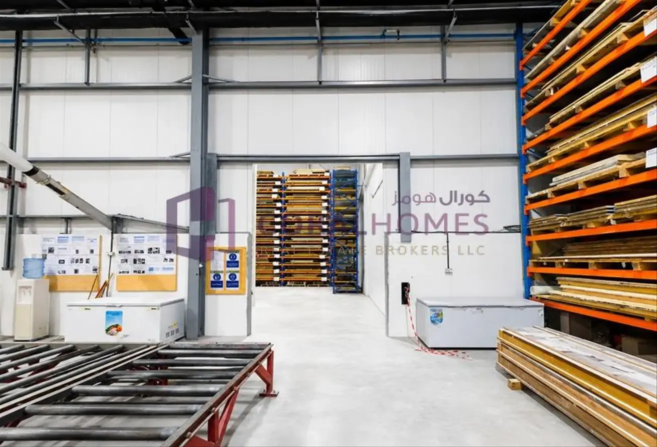 Spacious Warehouse with Huge Plot | Prime Location