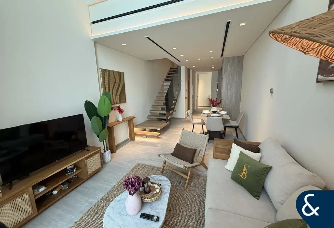 Luxury Penthouse | Brand New | Vacant | 1 Bed