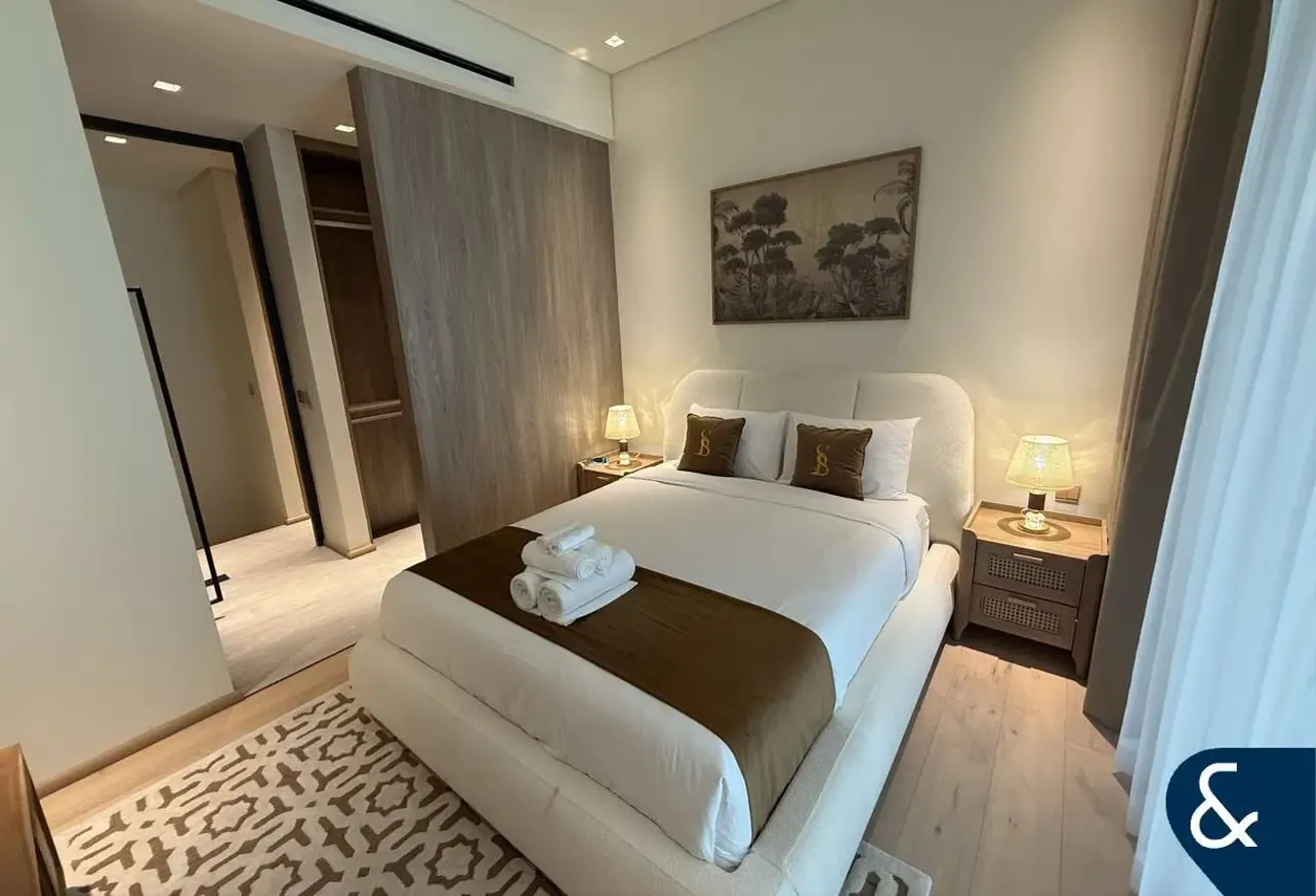 Luxury Penthouse | Brand New | Vacant | 1 Bed