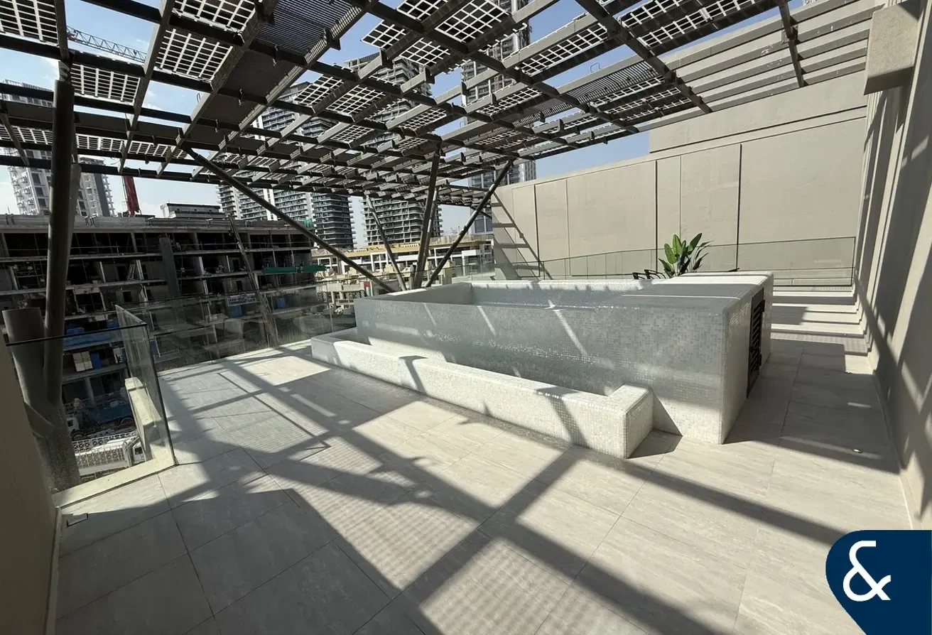Luxury Penthouse | Brand New | Vacant | 1 Bed