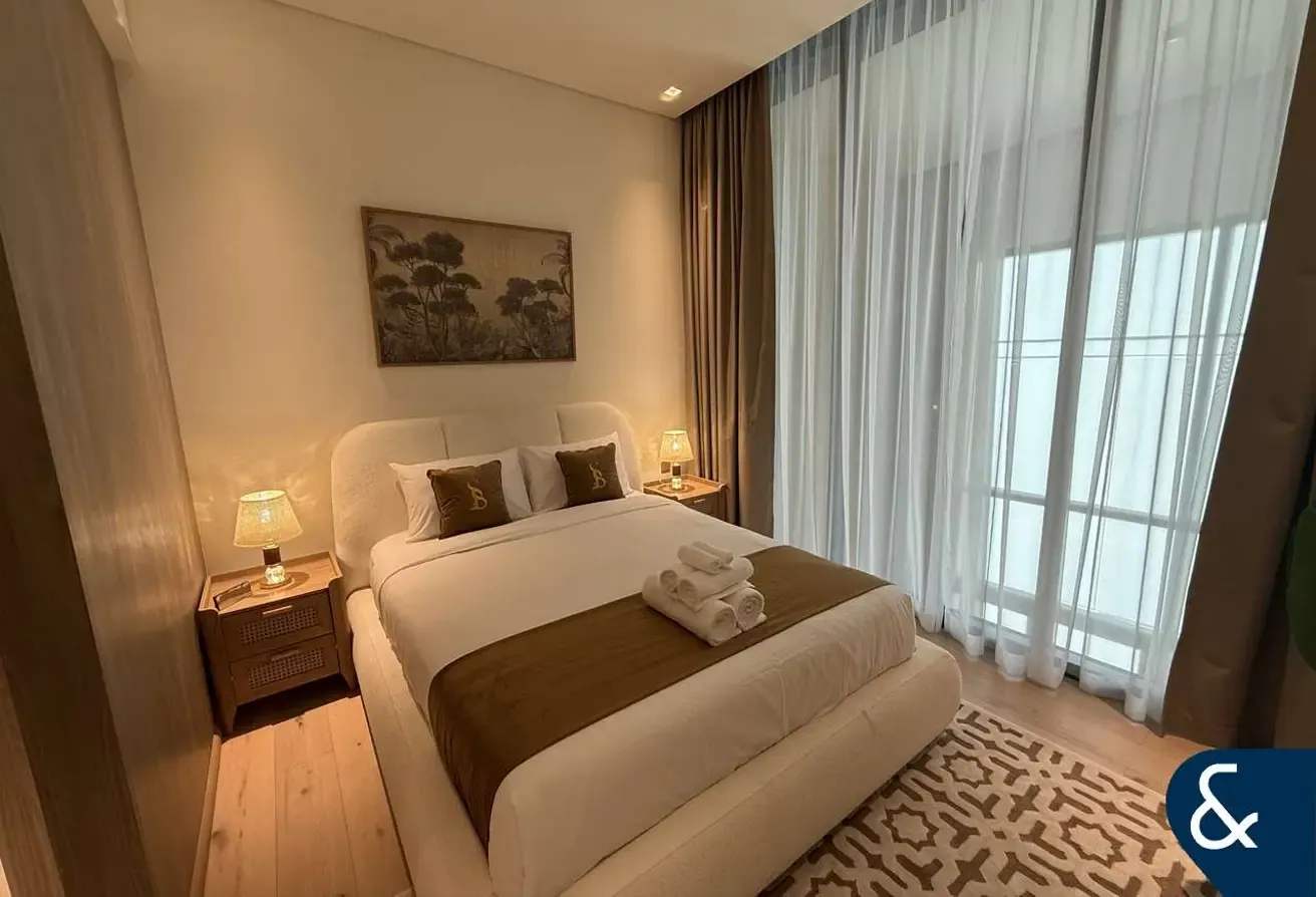 Luxury Penthouse | Brand New | Vacant | 1 Bed