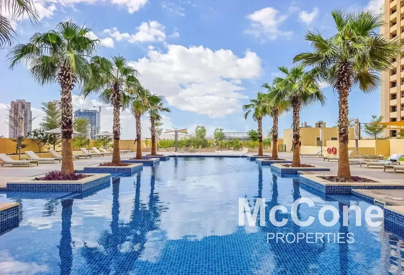 Stylish | Fully Equipped | Ideal Investment