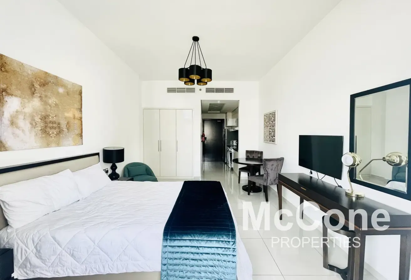Stylish | Fully Equipped | Ideal Investment