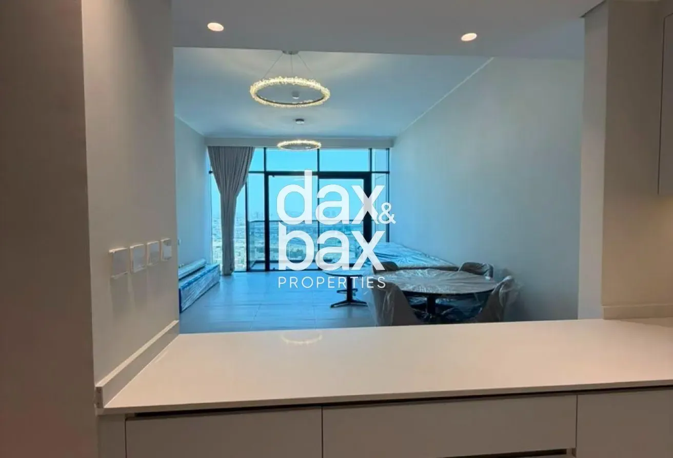 Fully Furnished | Pool & City View | Multiple Unit