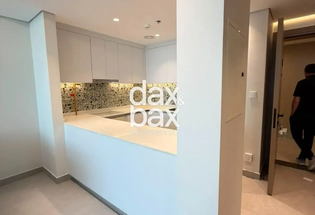 Fully Furnished | Pool & City View | Multiple Unit