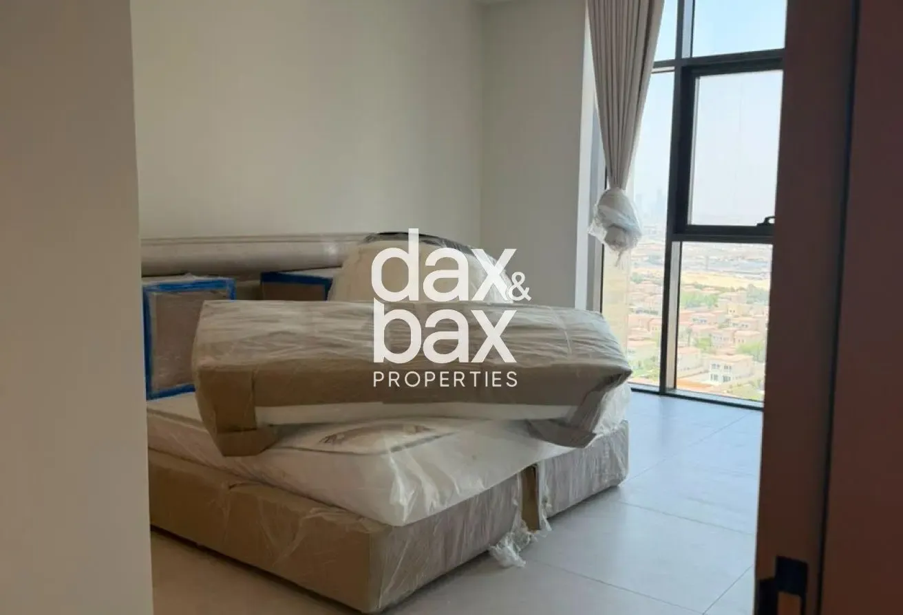 Fully Furnished | Pool & City View | Multiple Unit