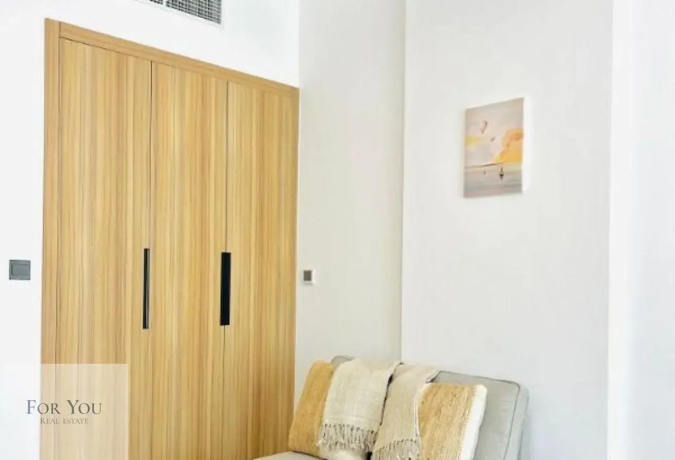 FULLY FURNISHED | HIGH ROI | VACANT STUDIO