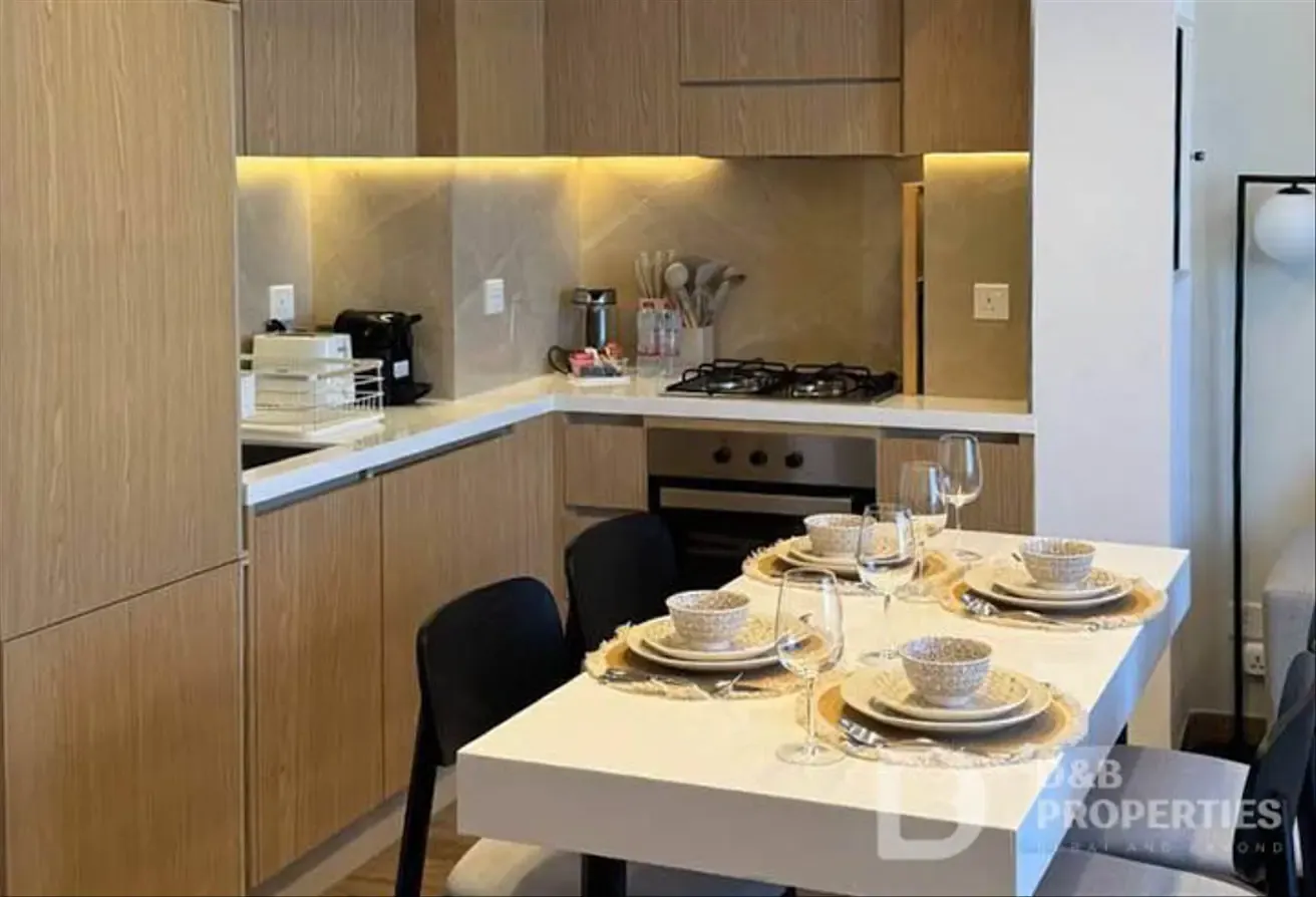 Fully furnished | Park view | Motivated seller