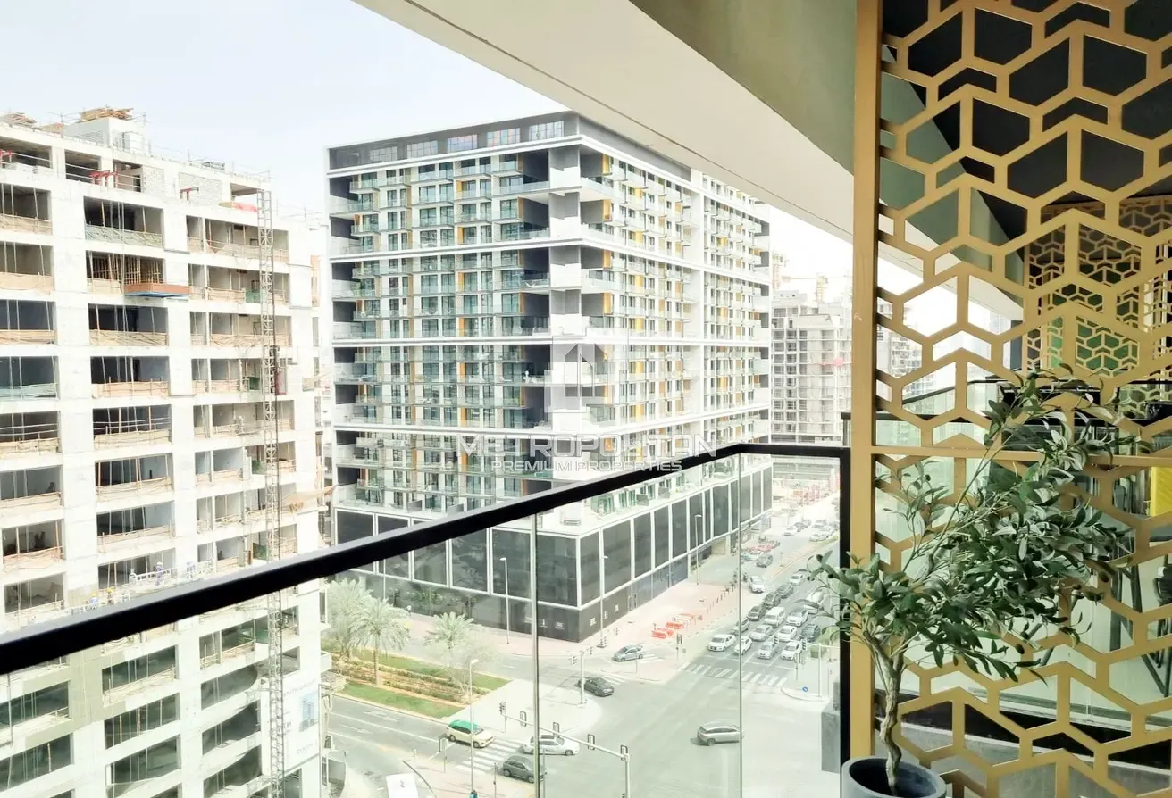 Fully Furnished | Modern Interiors | Road View