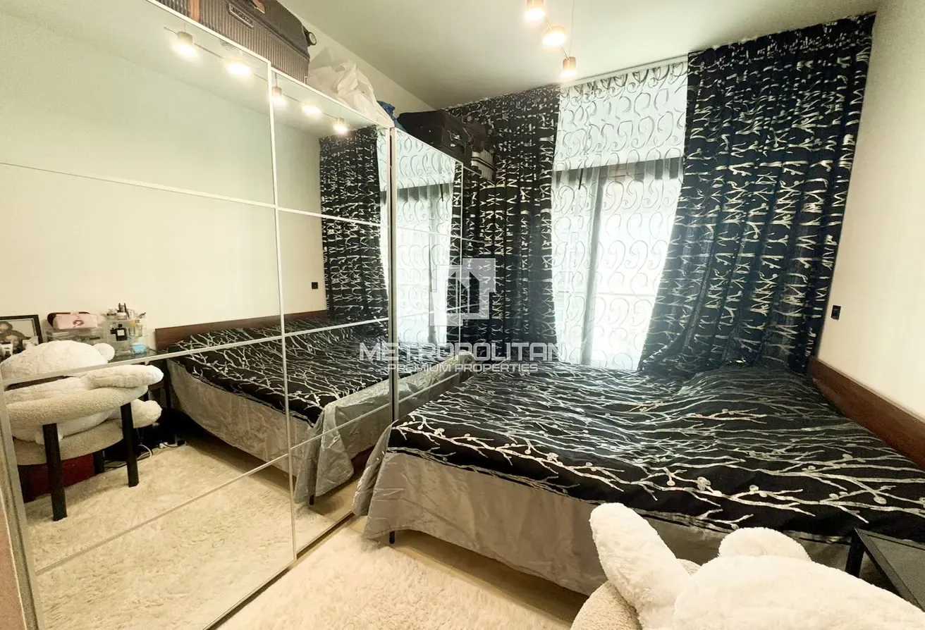 Fully Furnished | Modern Interiors | Road View