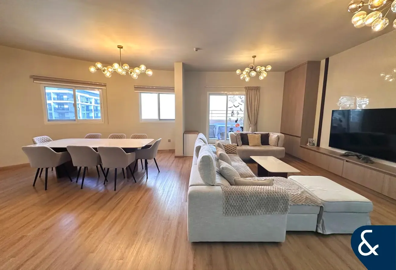 Vacant On Transfer | Upgraded | 3 Bedrooms