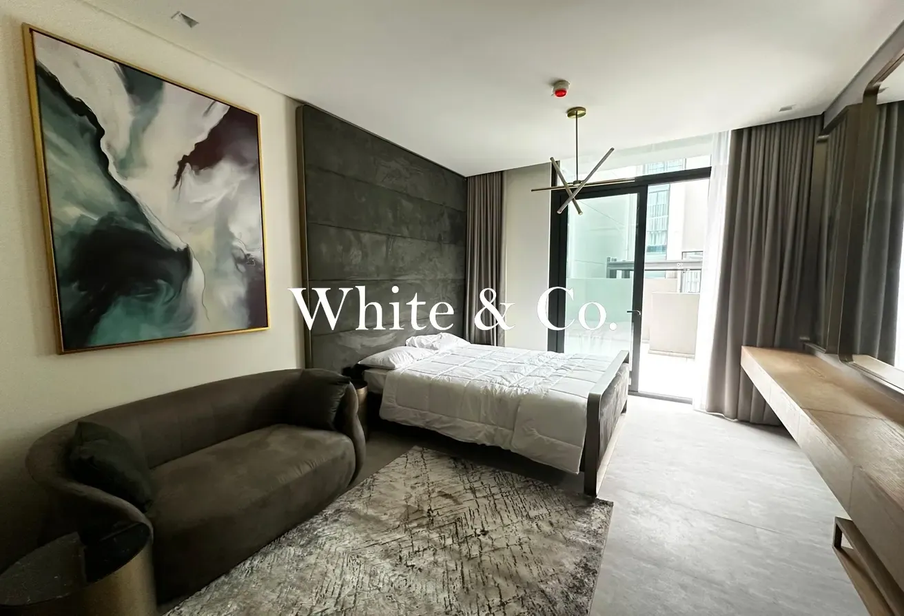 Modern Studio | Utility Room | Tenanted