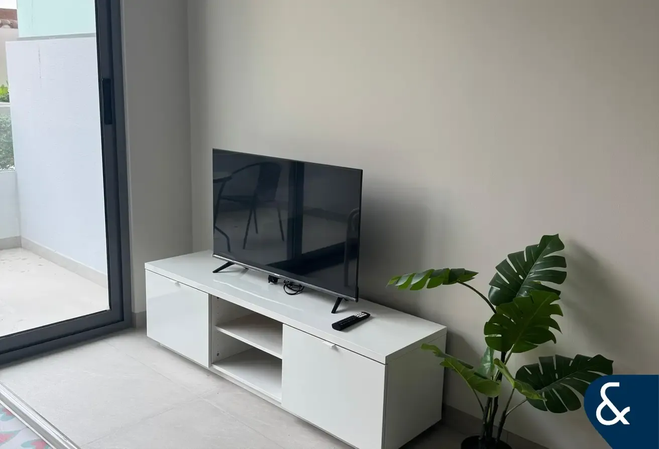 Open to sensible offers | Vacant | Call now!