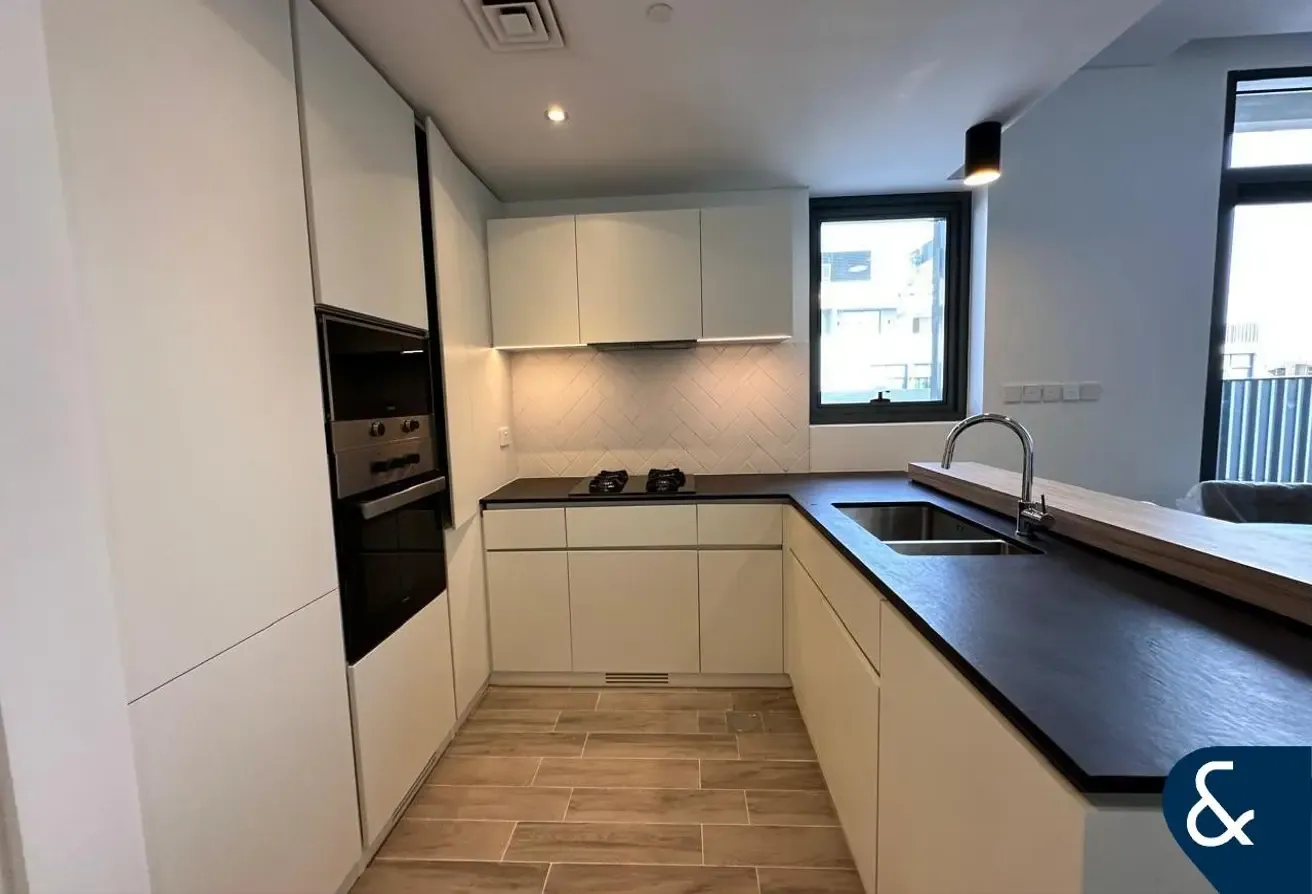 PRICE NEGOTIABLE | ELLINGTON | CALL TO VIEW
