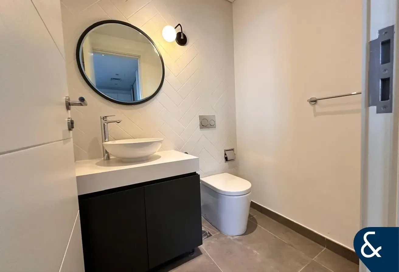 PRICE NEGOTIABLE | ELLINGTON | CALL TO VIEW