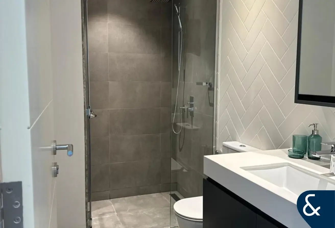 PRICE NEGOTIABLE | ELLINGTON | CALL TO VIEW
