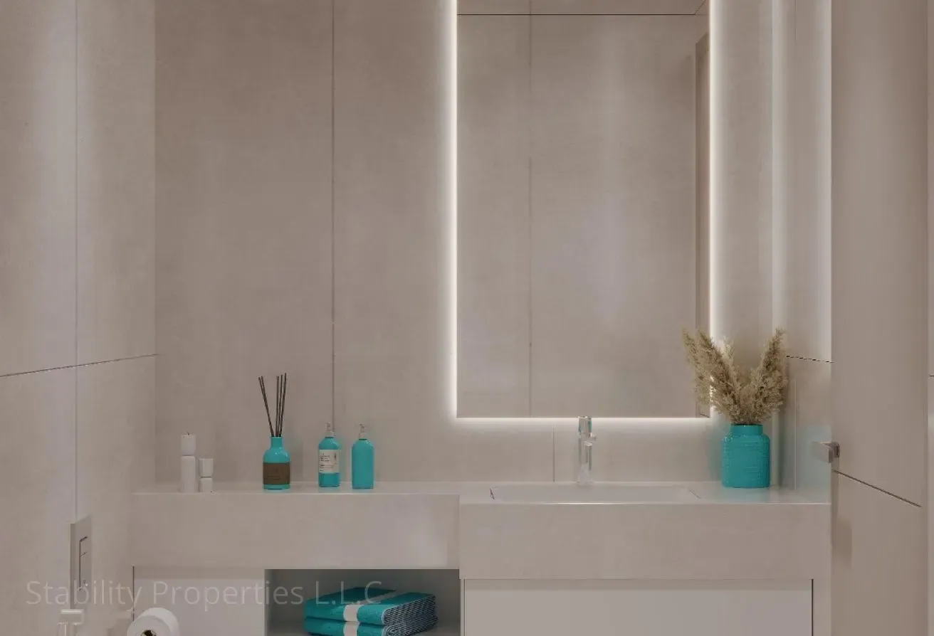 SPACIOUS LIVING~EXCELLENT CONNECTIVITY~HIGH ROI