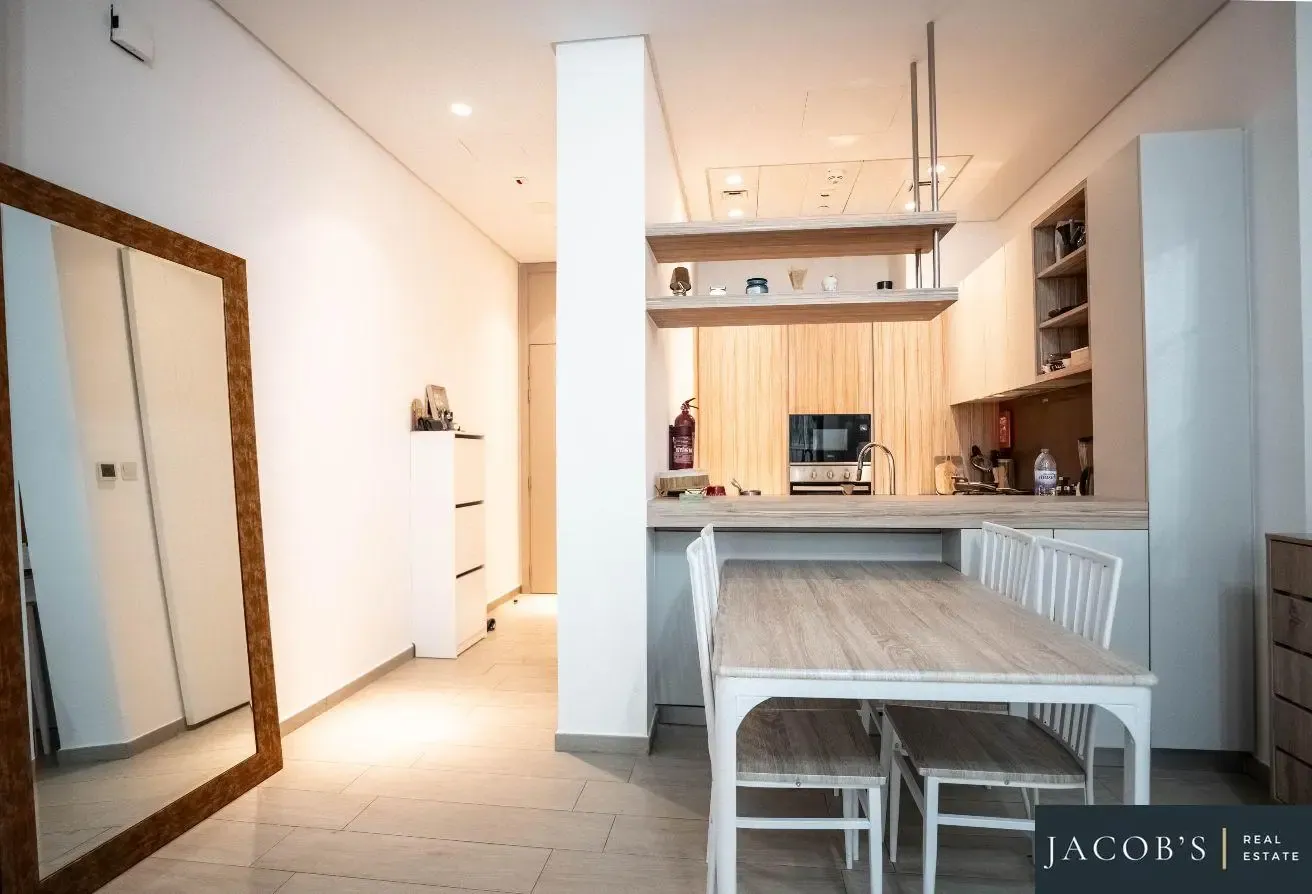 Large Layout | Investor Deal | View Today