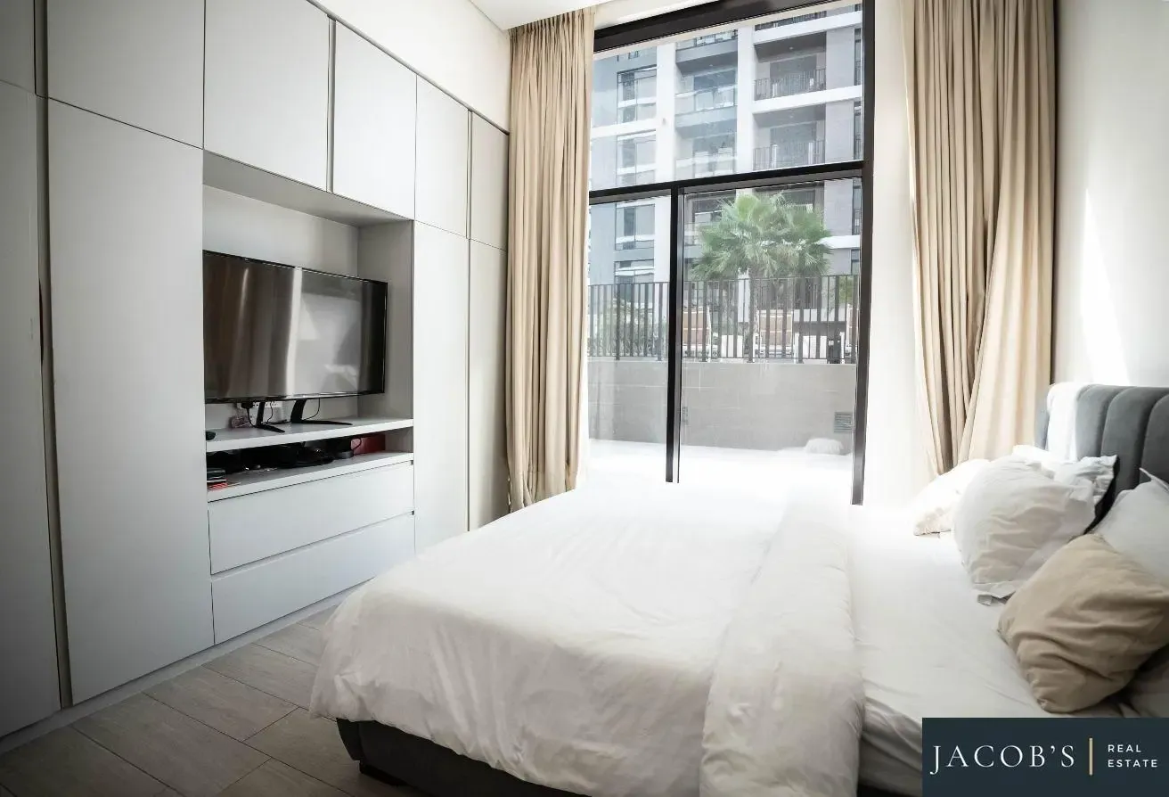 Large Layout | Investor Deal | View Today