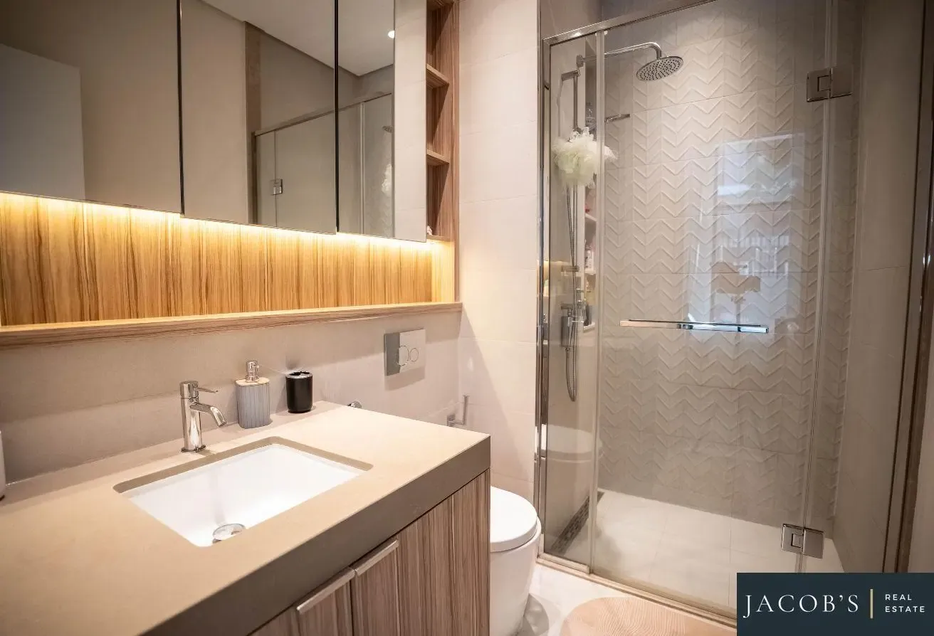 Large Layout | Investor Deal | View Today