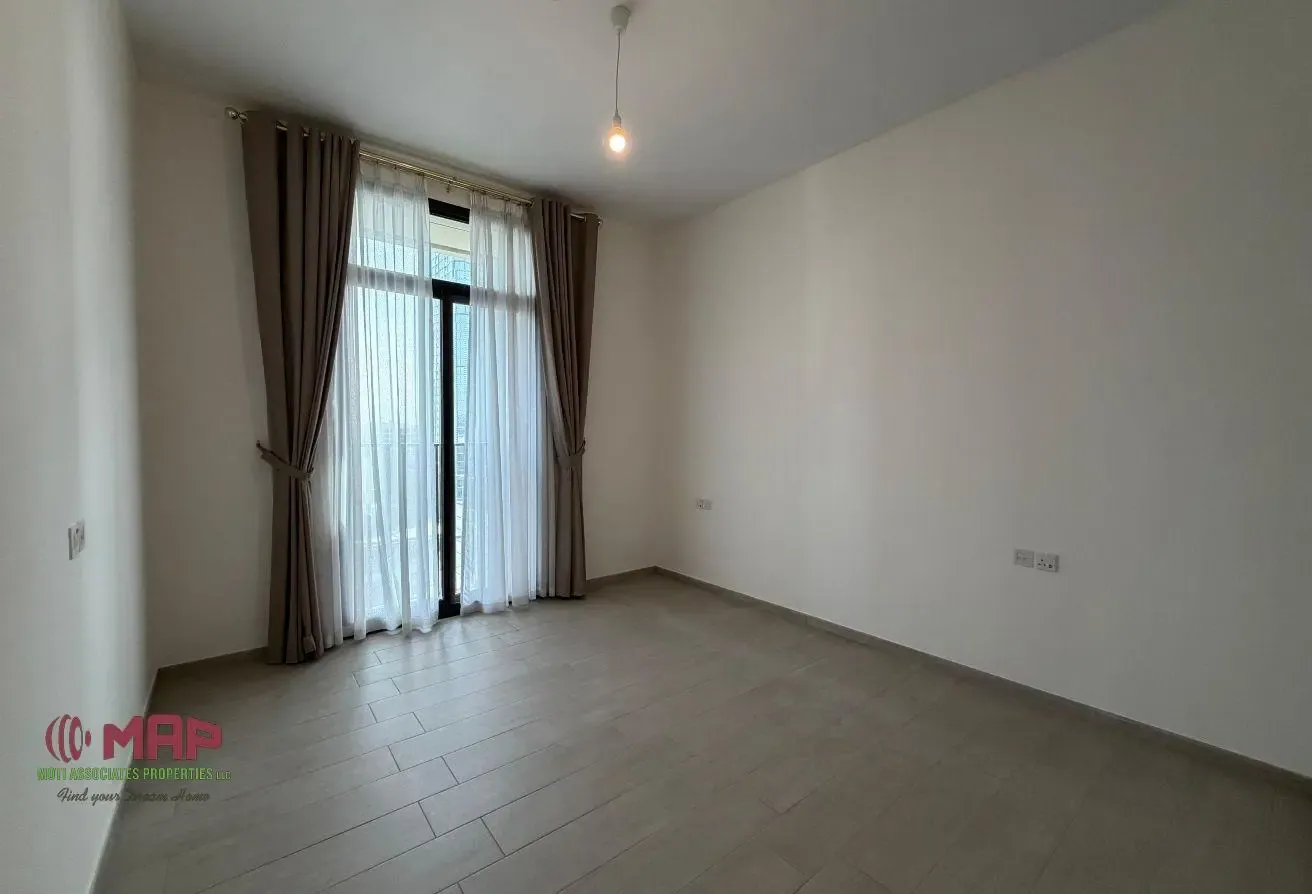 Spacious 1-Bedroom Apartment | Garden View |