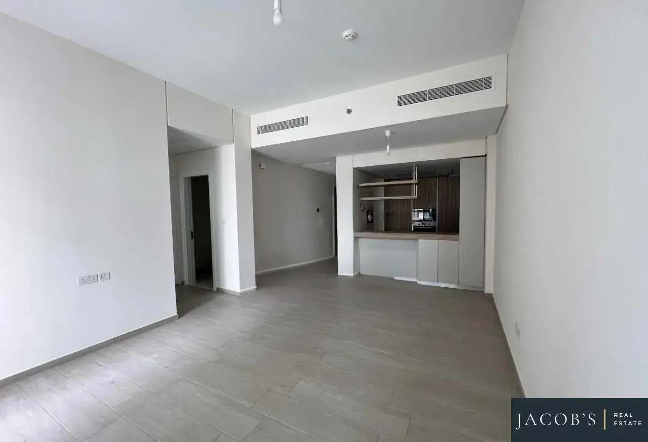 Park View | High Floor | Vacant on Transfer