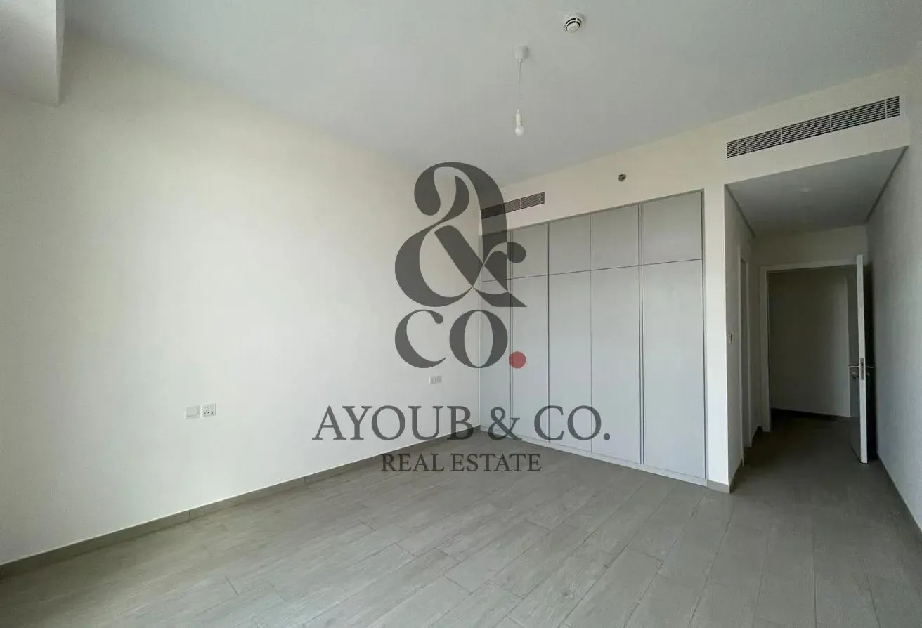 Mid Floor | Well Maintained | Corner Unit