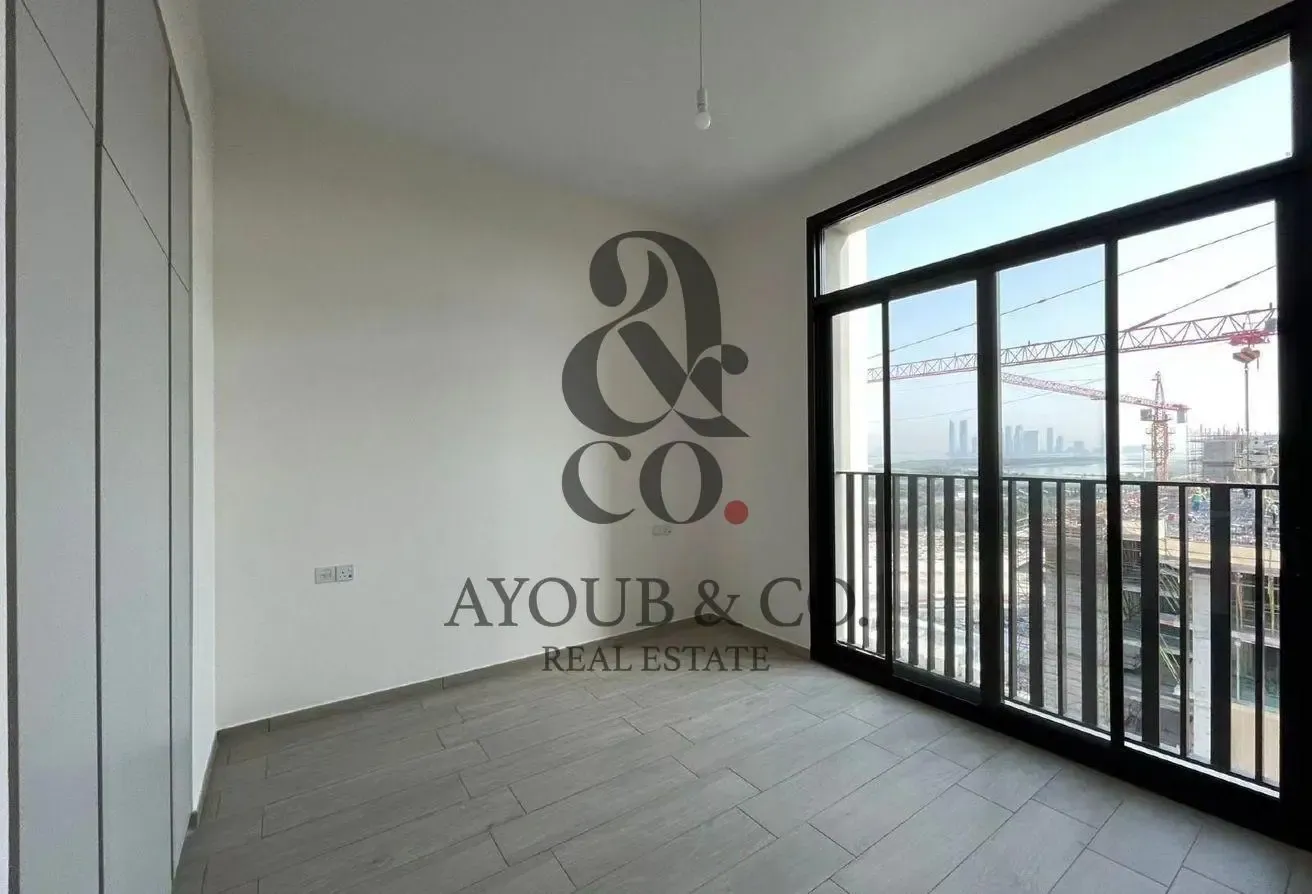 Mid Floor | Well Maintained | Corner Unit