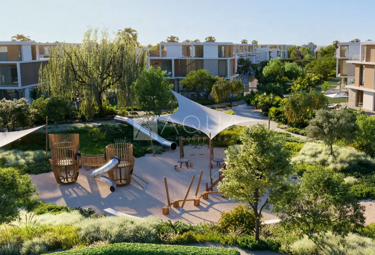 Corner Unit | Direct Amenities Access