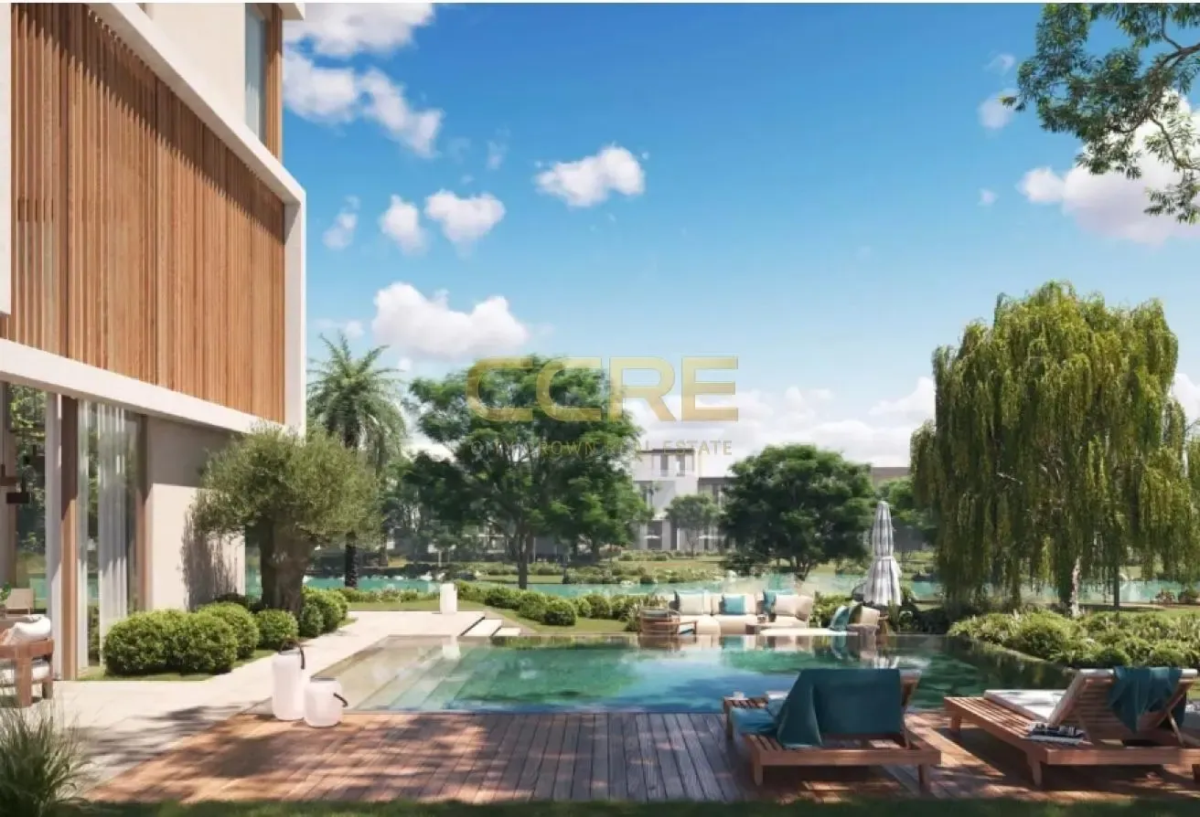 5BR Villa G+2|Prime Location| Huge Plot| Less OP