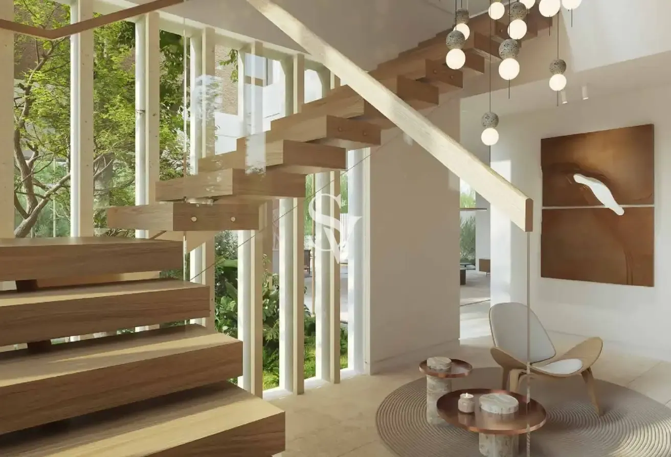 Contemporary Villa|Spacious Plot |Family-Oriented