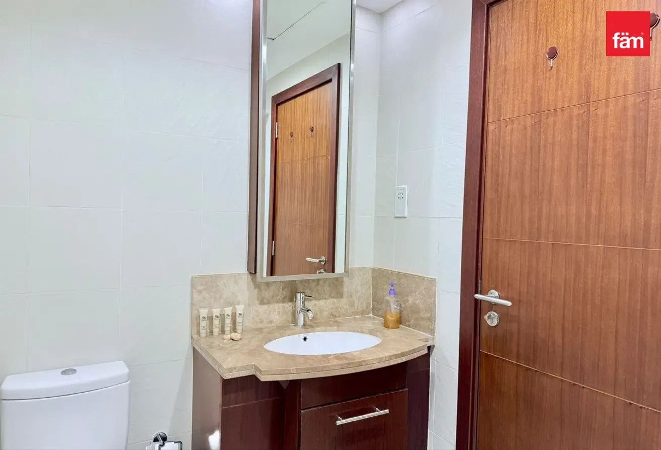 Boulevard And Burj View | Upgraded | Furnished