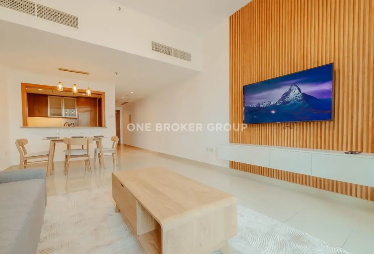 Exclusive Furnished |Fountain View |Open Fr Offers