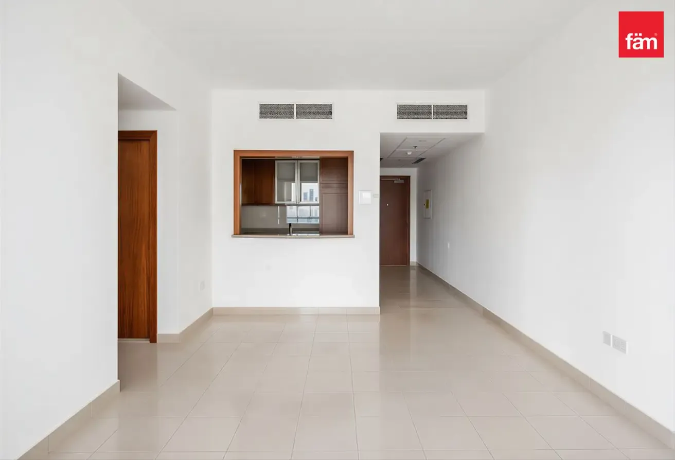 Vacant | Huge Layout | Prime Location