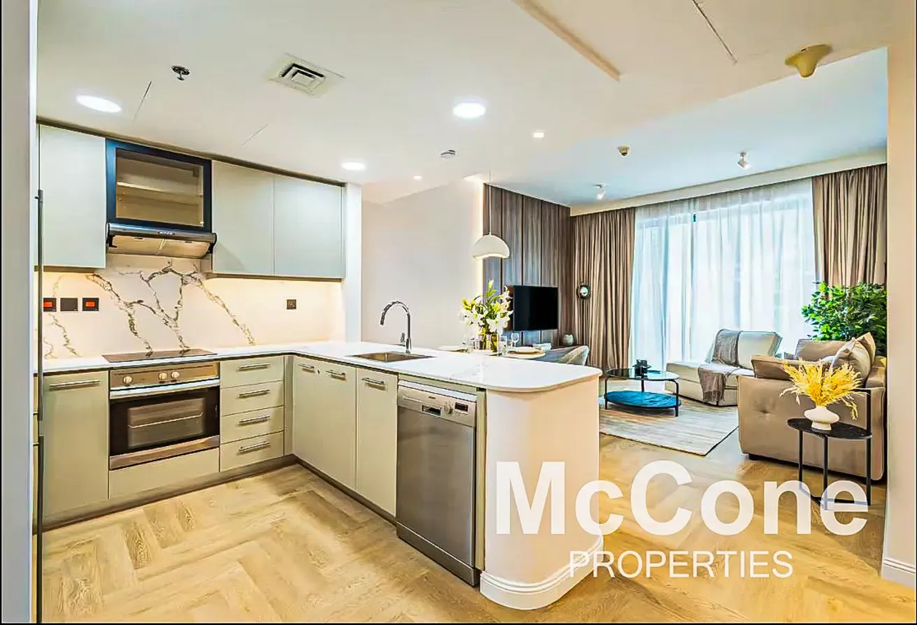 Spacious  | Skyline View | Fully Upgraded