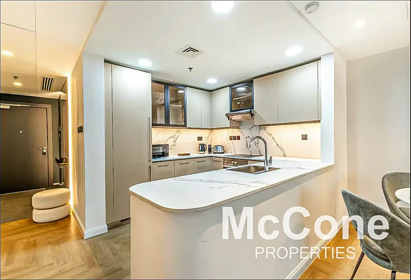 Spacious  | Skyline View | Fully Upgraded