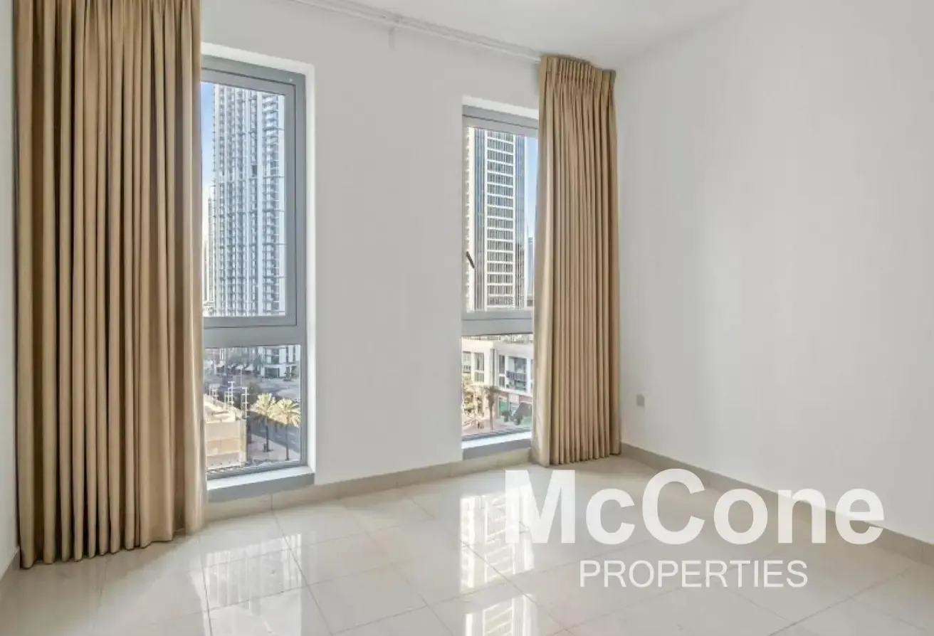 Opera View | Great Location | Vacant