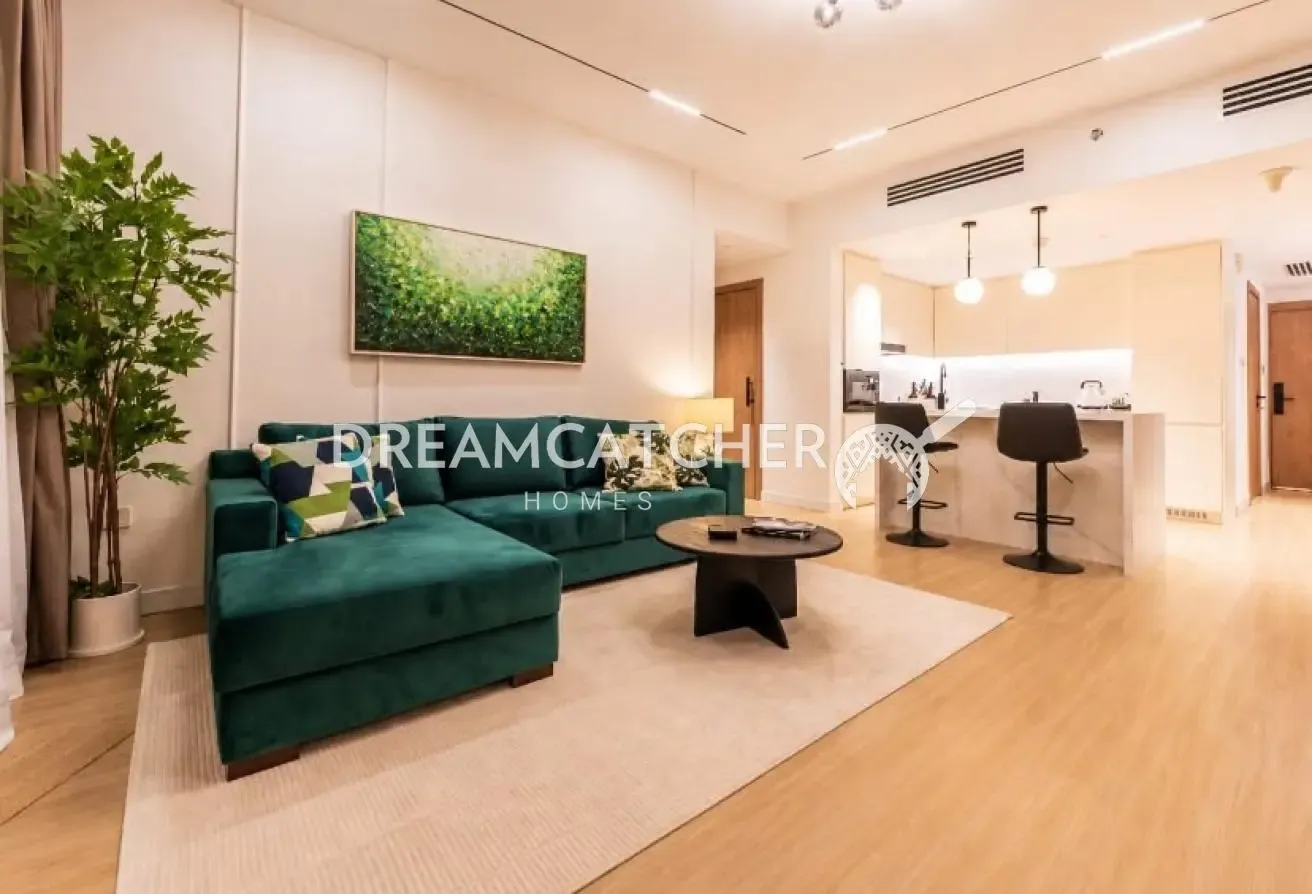 Prime location | Fully Furnished | Fountain View