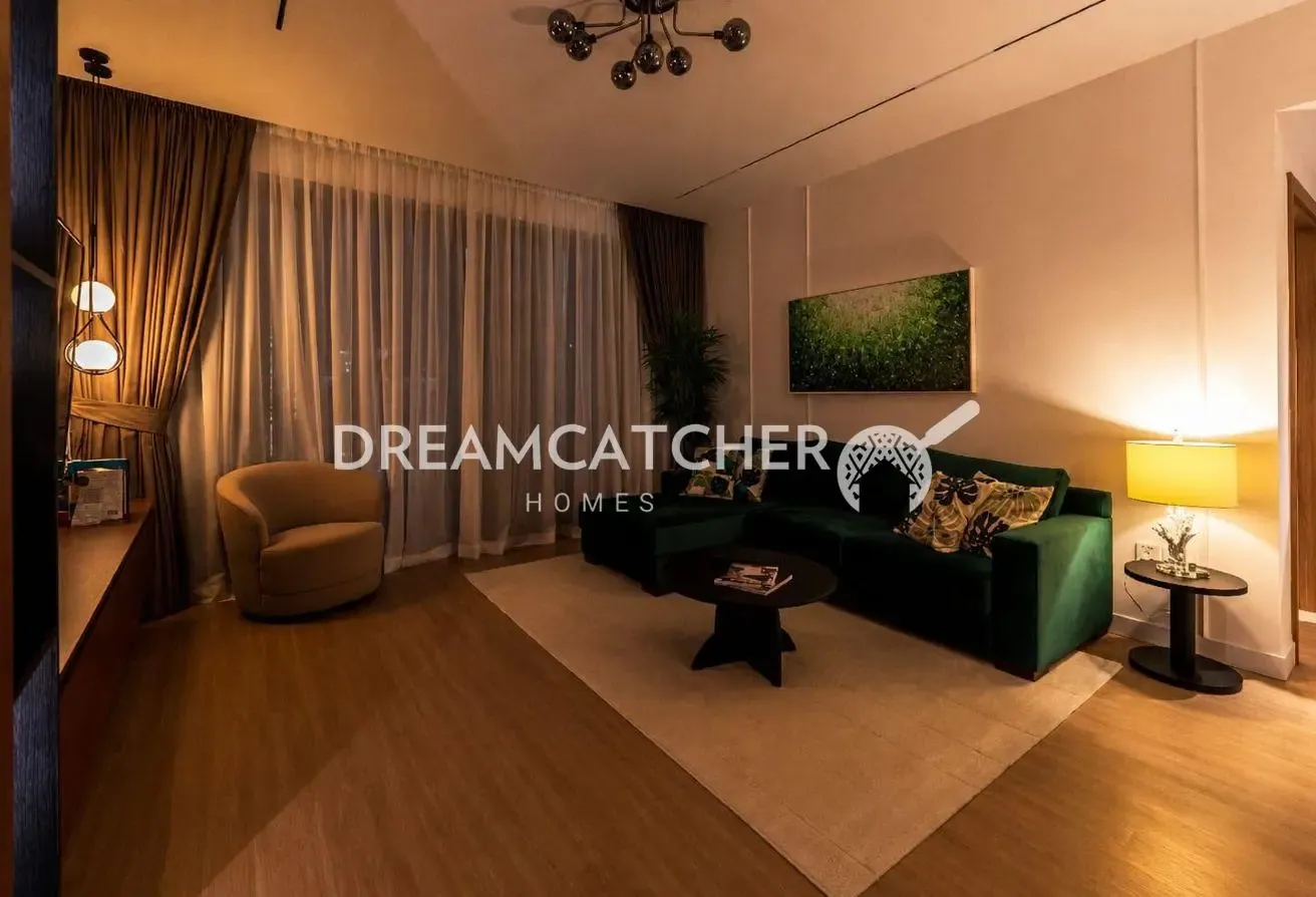 Prime location | Fully Furnished | Fountain View