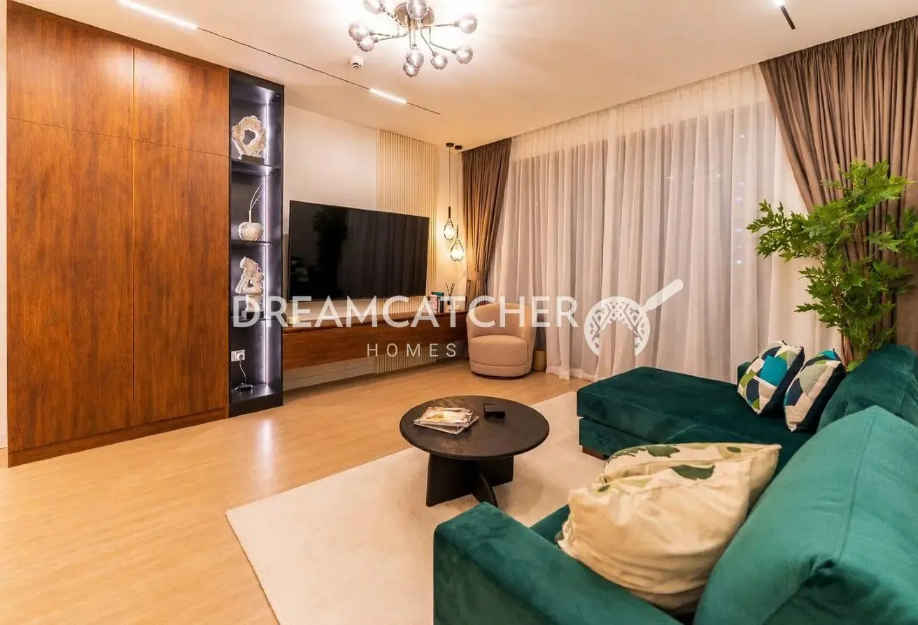 Prime location | Fully Furnished | Fountain View