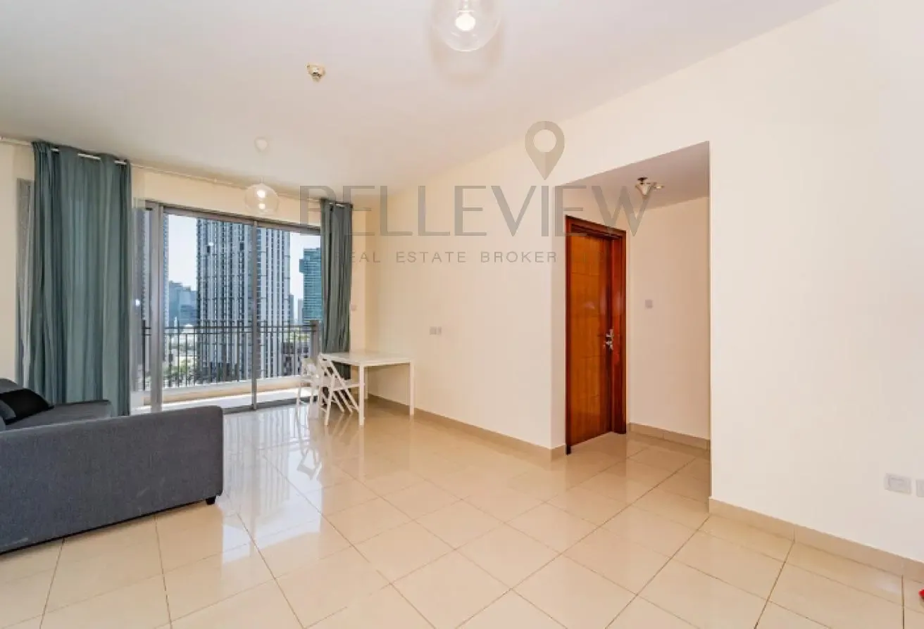 Tenanted | StandPoint T1 | Opera and Fountain View