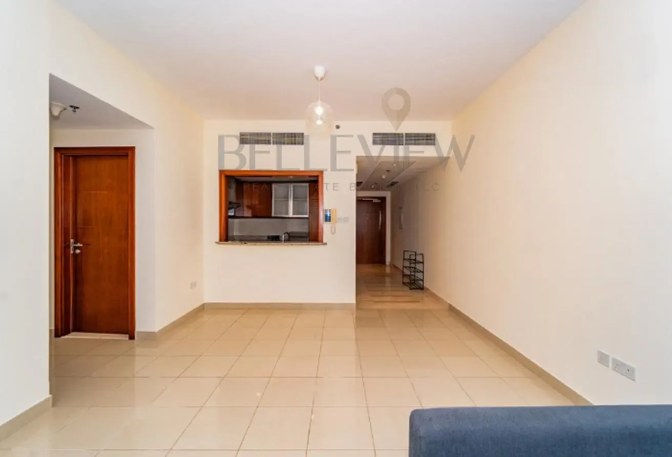 Tenanted | StandPoint T1 | Opera and Fountain View