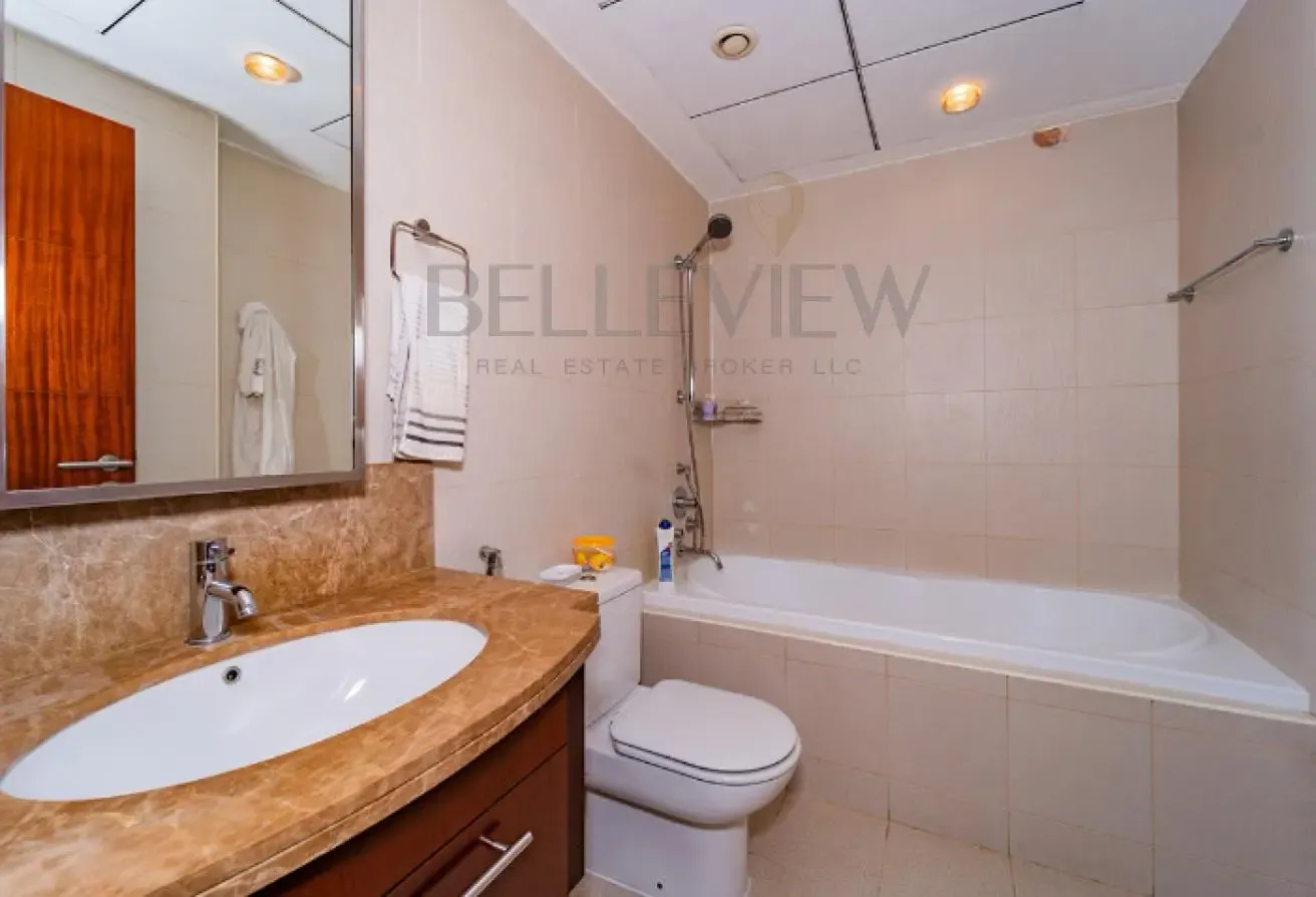 Tenanted | StandPoint T1 | Opera and Fountain View