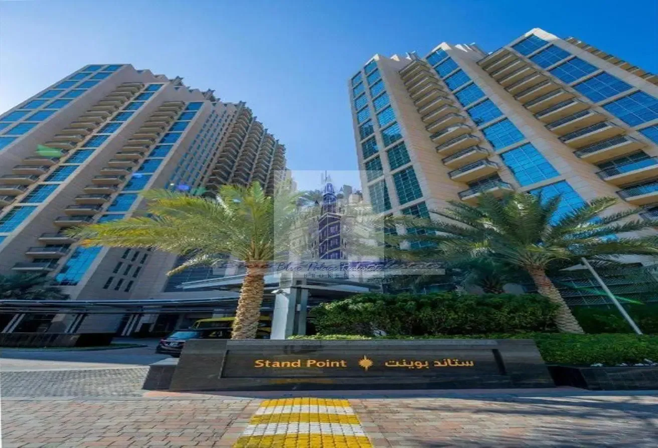 STANDPOINT T1 | ONE BEDROOM | OPERA VIEW