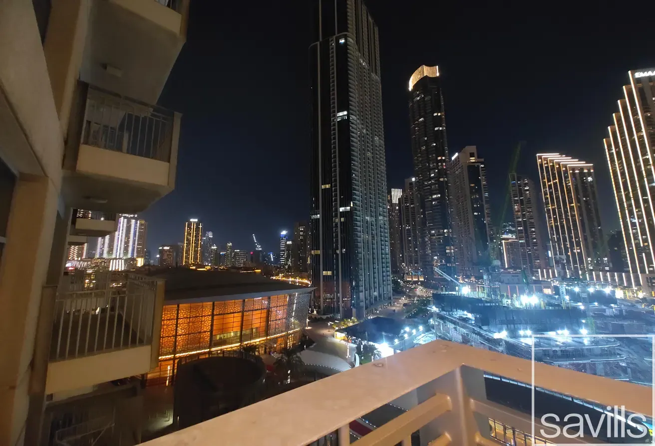 Urban Elegance | City Views | Modern Comfort