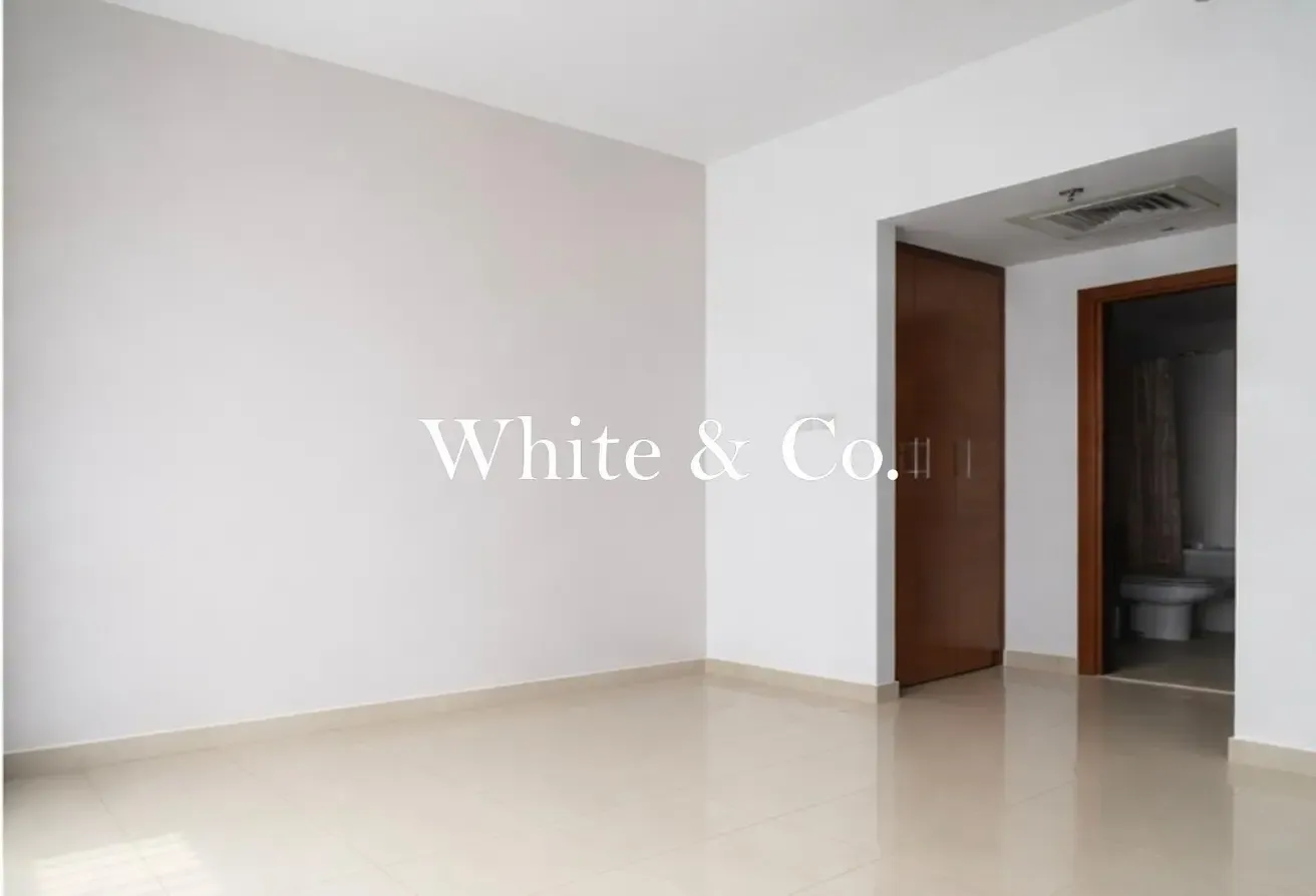 Investment | Low Floor | Perfect Location
