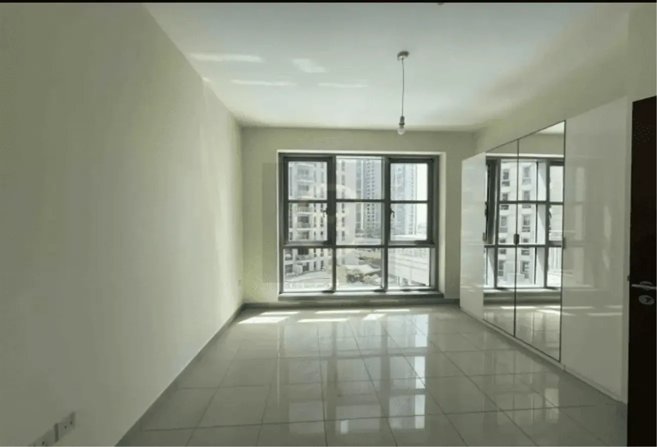 Spacious 1BR | Unfurnished | Prime Location